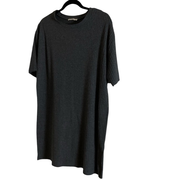 Zara Trafaluc Grey Short Sleeve Ribbed Dress size medium - Picture 1 of 6